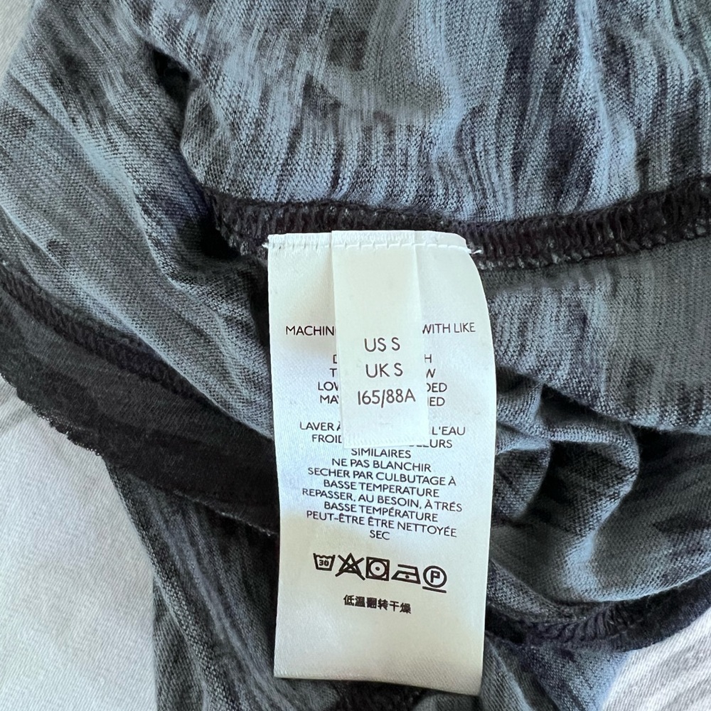 FREE PEOPLE WE THE FREE SZ S CAMO TEE RAW EDGES ROLLED SLEEVES SHEER LIGHTWEIGHT - Picture 6 of 10